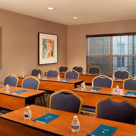 Hyatt House - University Village Колорадо Спрингс Екстериор снимка