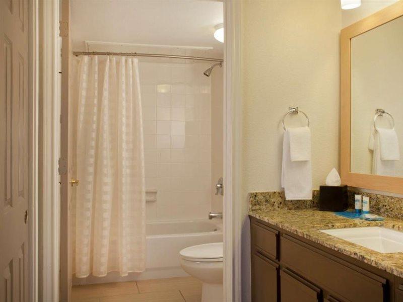 Hyatt House - University Village Колорадо Спрингс Екстериор снимка