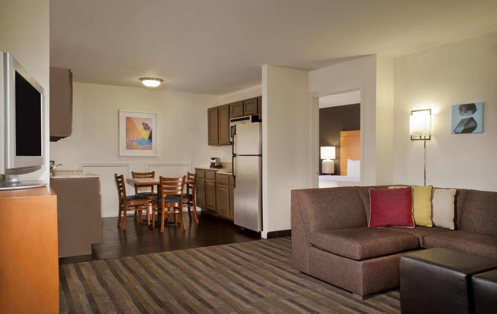 Hyatt House - University Village Колорадо Спрингс Екстериор снимка